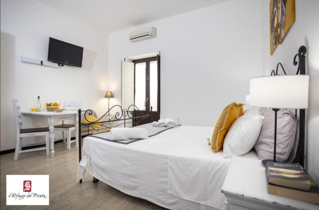 Il Rifugio Del Pirata Apartamento Trapani Exterior foto